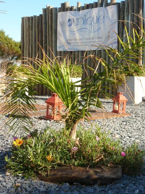 Unique Hotel & Suites Punta Del Diablo Exterior photo