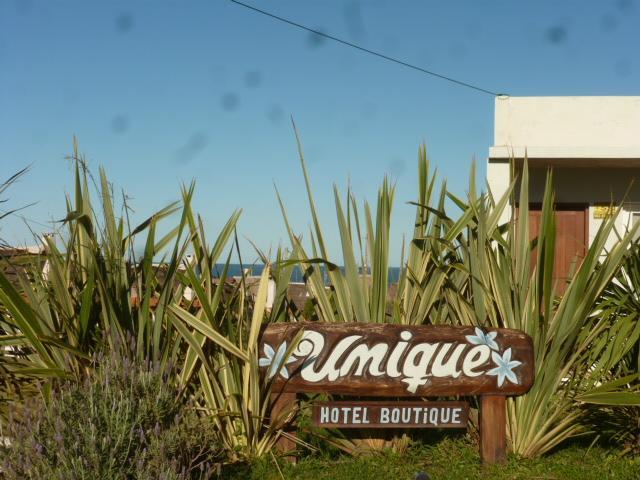 Unique Hotel & Suites Punta Del Diablo Exterior photo